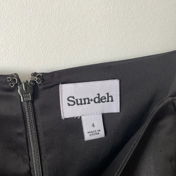 Aritzia Sunday Best Dunne Satin Square Neck Mini Dress  Black Size 4 - Picture 7 of 8